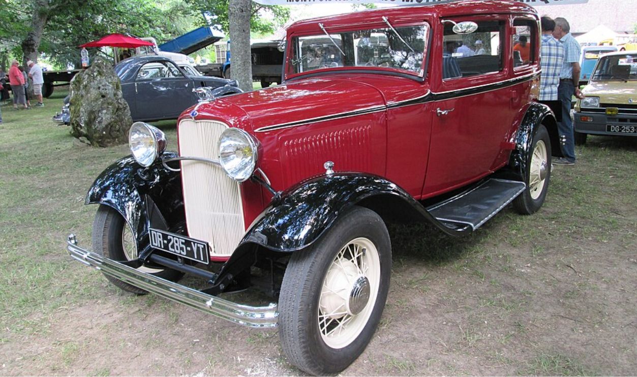 File:Ford Model B 1932 pic2.jpg