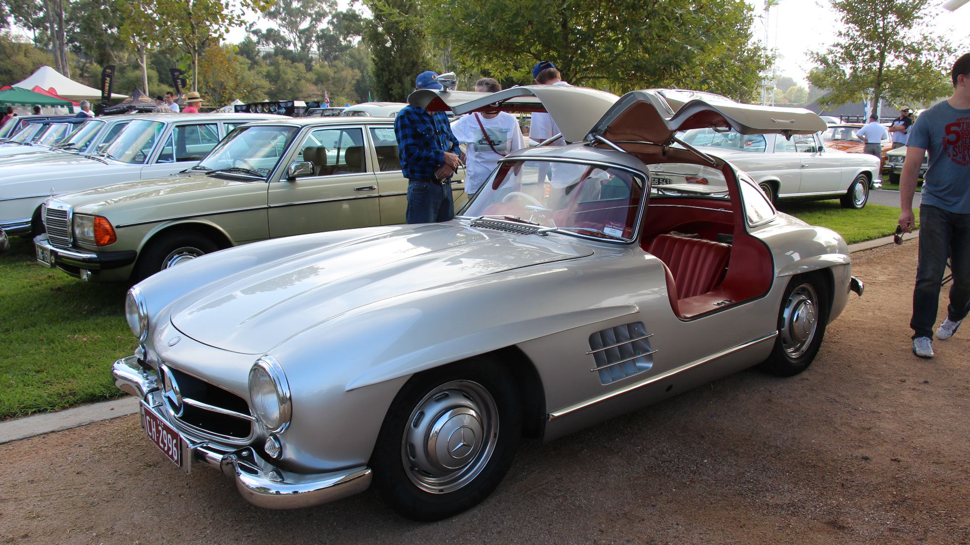 File:1956 Mercedes Benz 300 SL Gullwing (15345035681).jpg