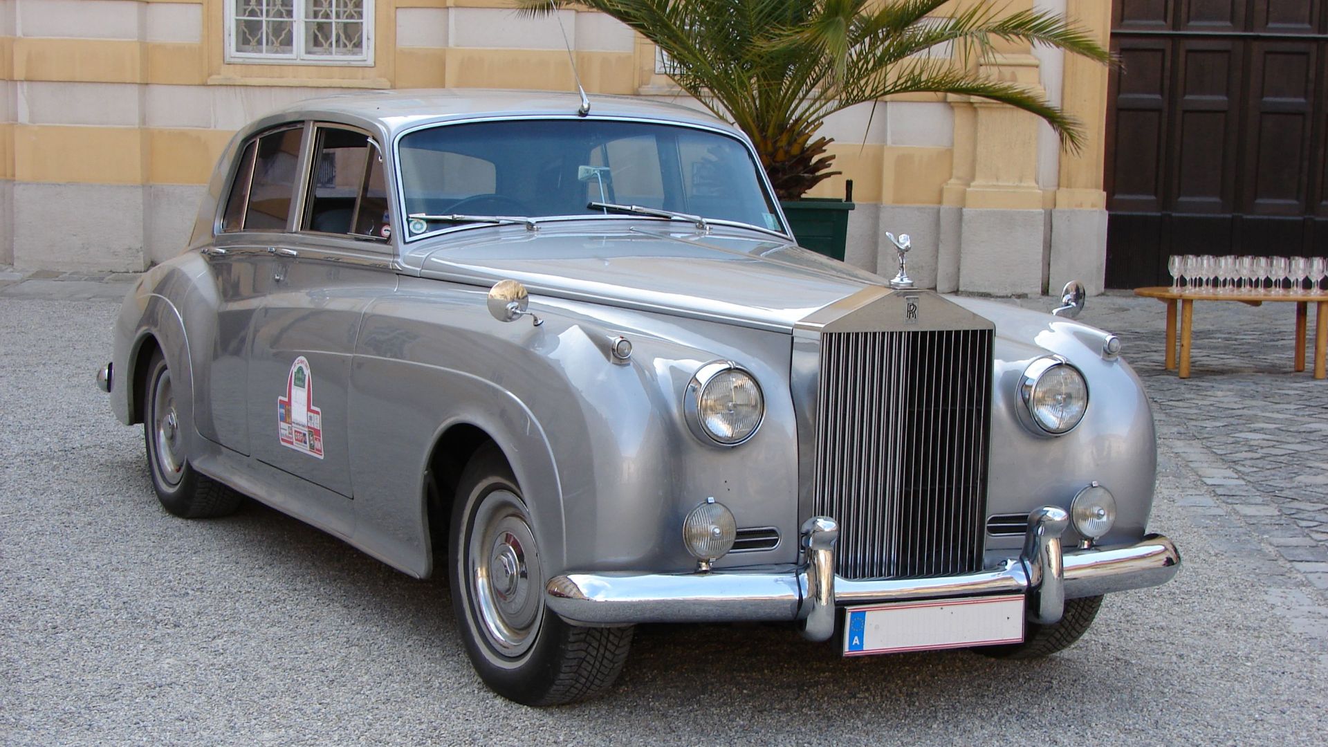 File:Rolls Royce Silver Cloud I 1957.jpg