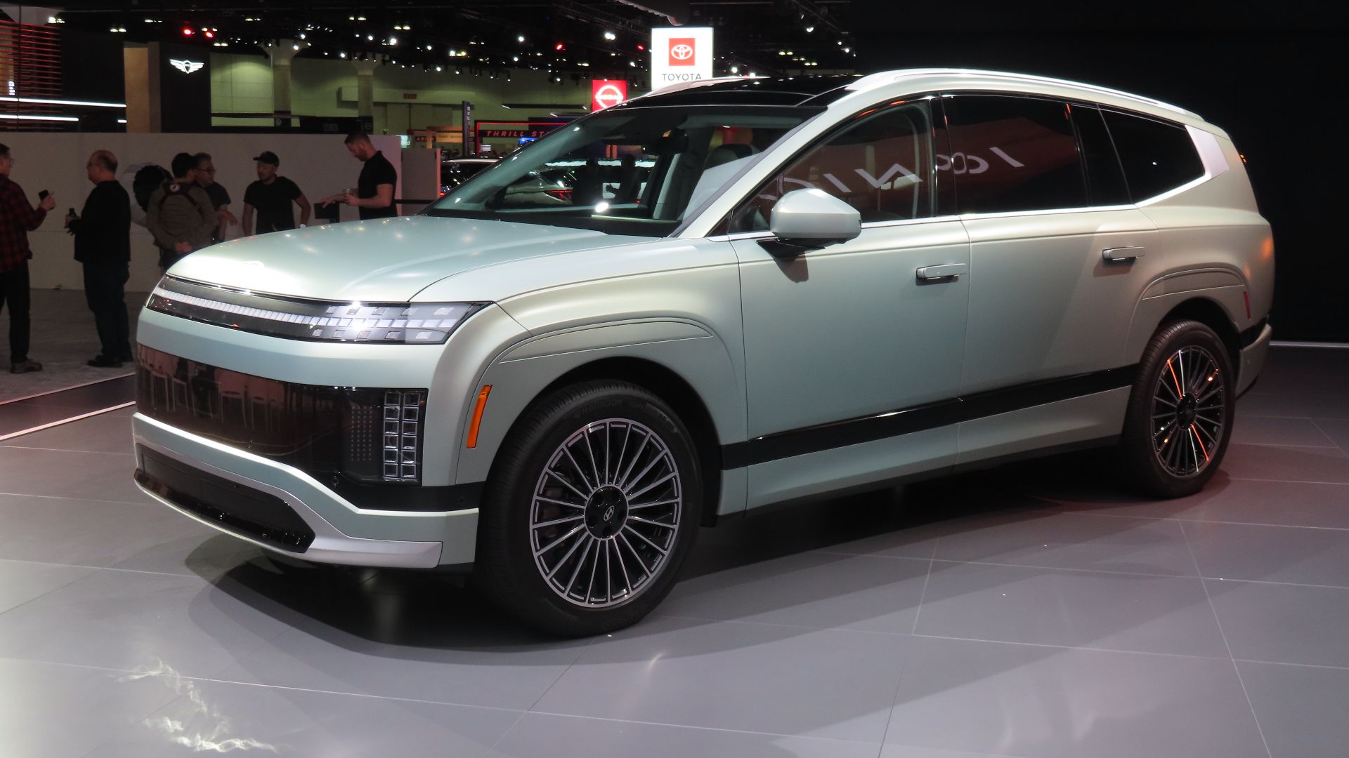 File:26 Hyundai Ioniq 9 Limited.jpg