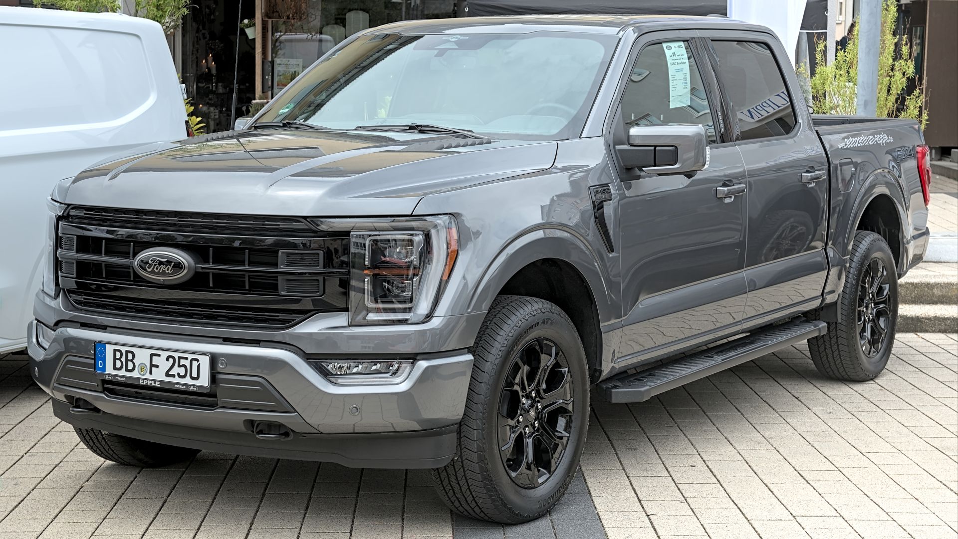 File:Ford F-150 (fourteenth generation) Rutesheimer Autoschau 2025 DSC 9217.jpg