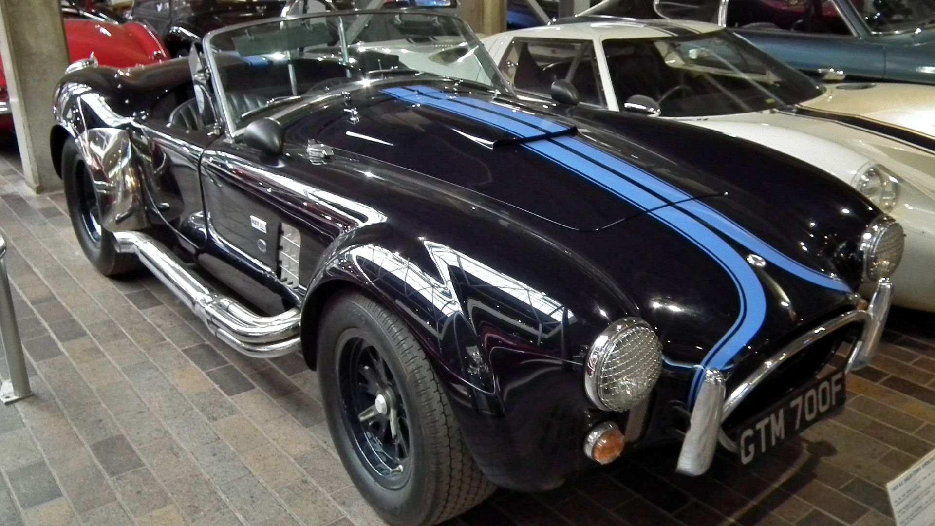 File:1965 AC Shelby Cobra 427 (5962398117).jpg