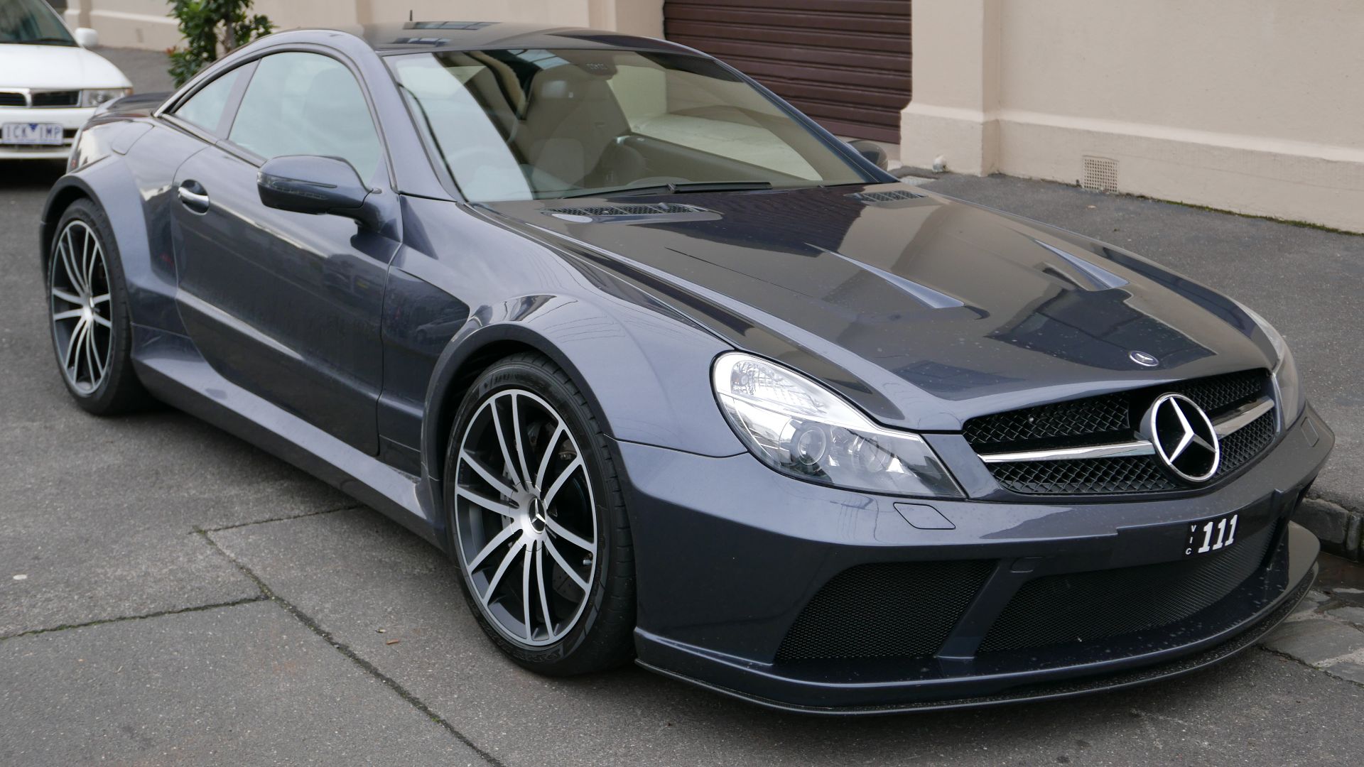 File:2009 Mercedes-Benz SL 65 AMG (R 230 MY09) Black Series coupe (2015-07-06) 01.jpg