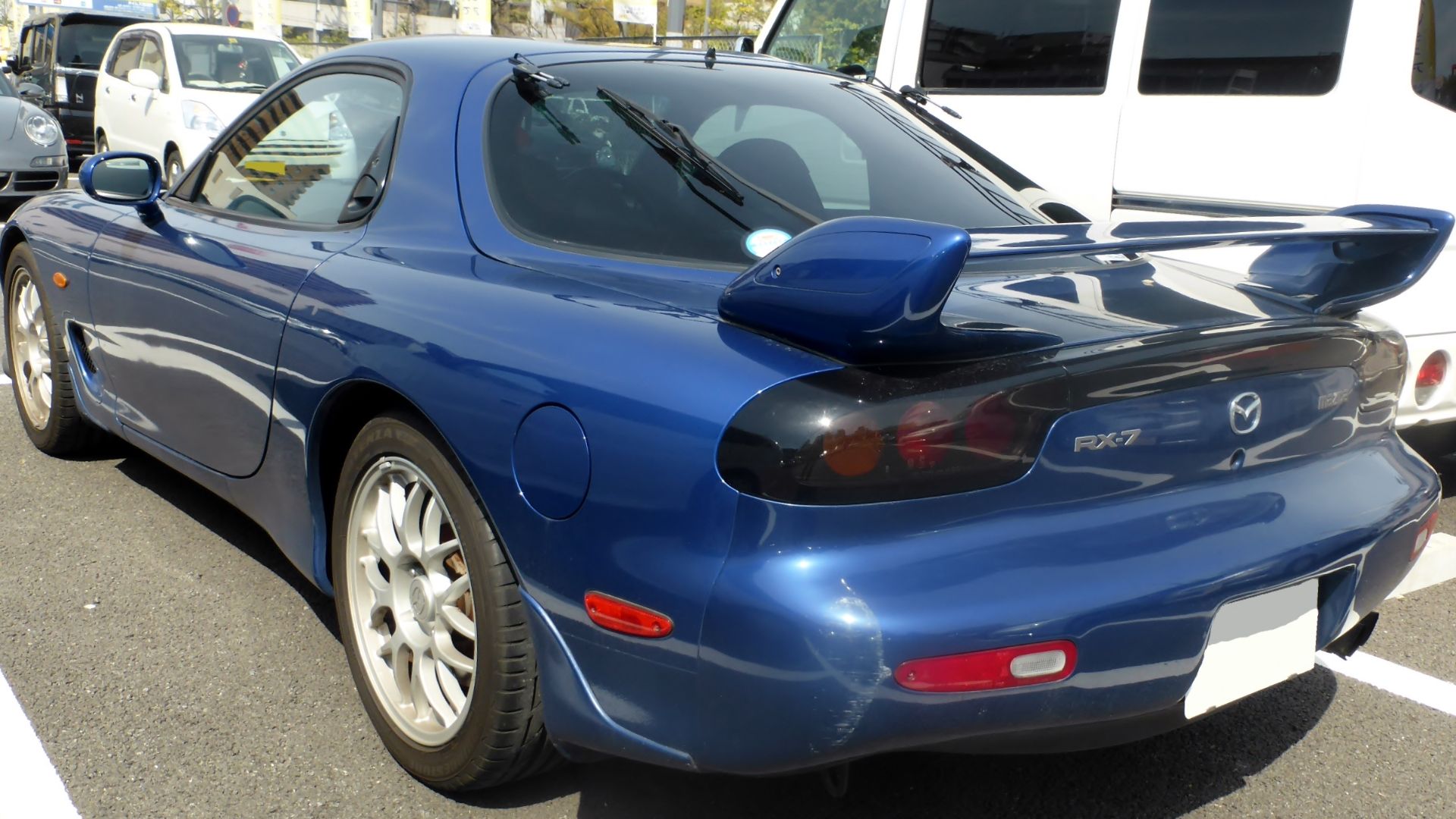 File:The rearview of Mazda RX-7 (FD3S).JPG