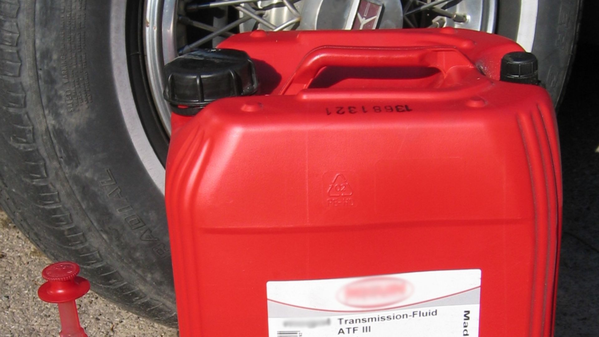 File:Automatic transmission fluid - ATF - Automatikgetriebeöl IMG 6732.jpg