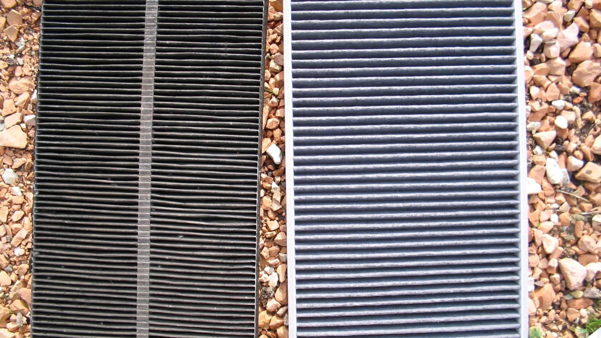 File:Filtro abitacolo.JPG