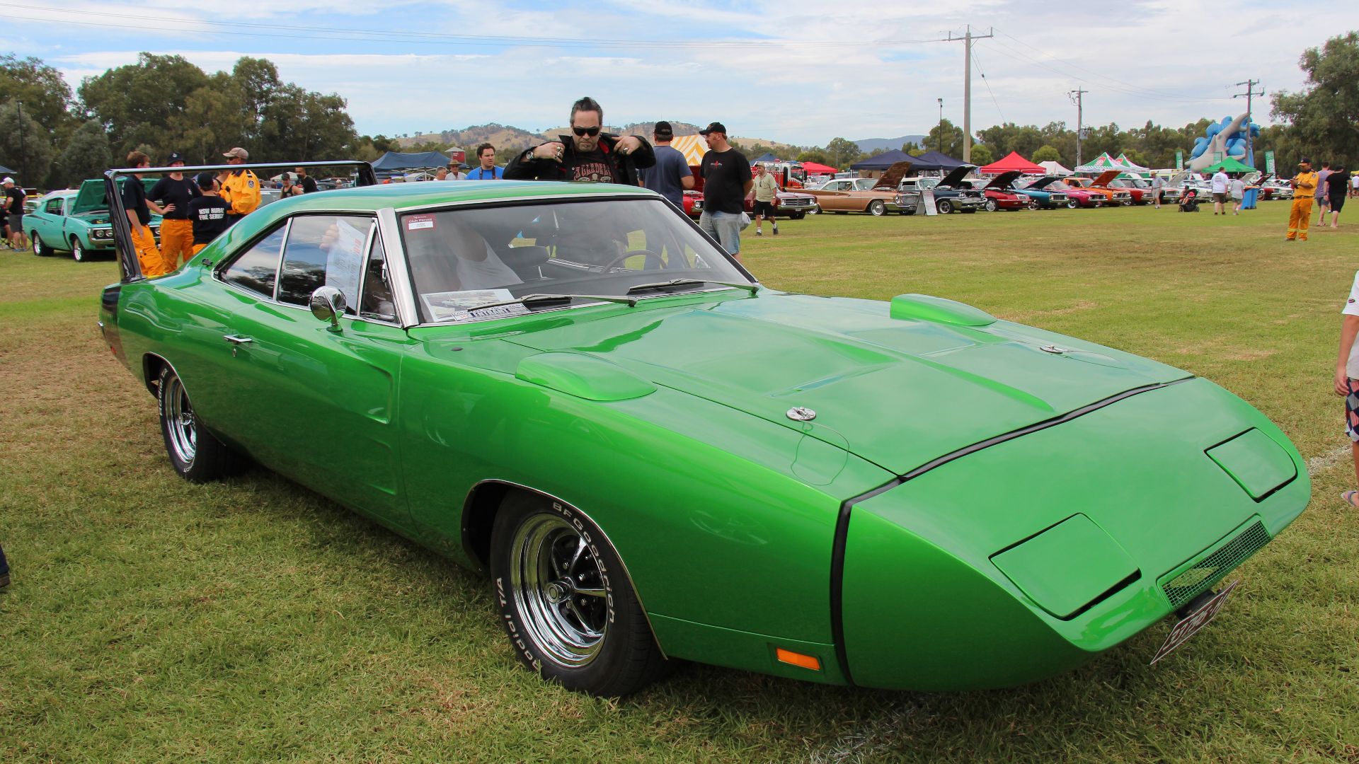 File:1969 Dodge Charger Daytona (13419983895).jpg