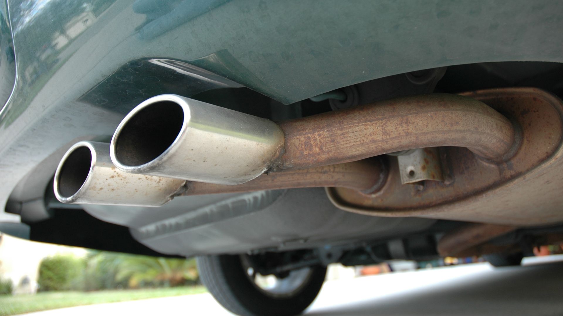 File:Exhaust pipe muffler.JPG
