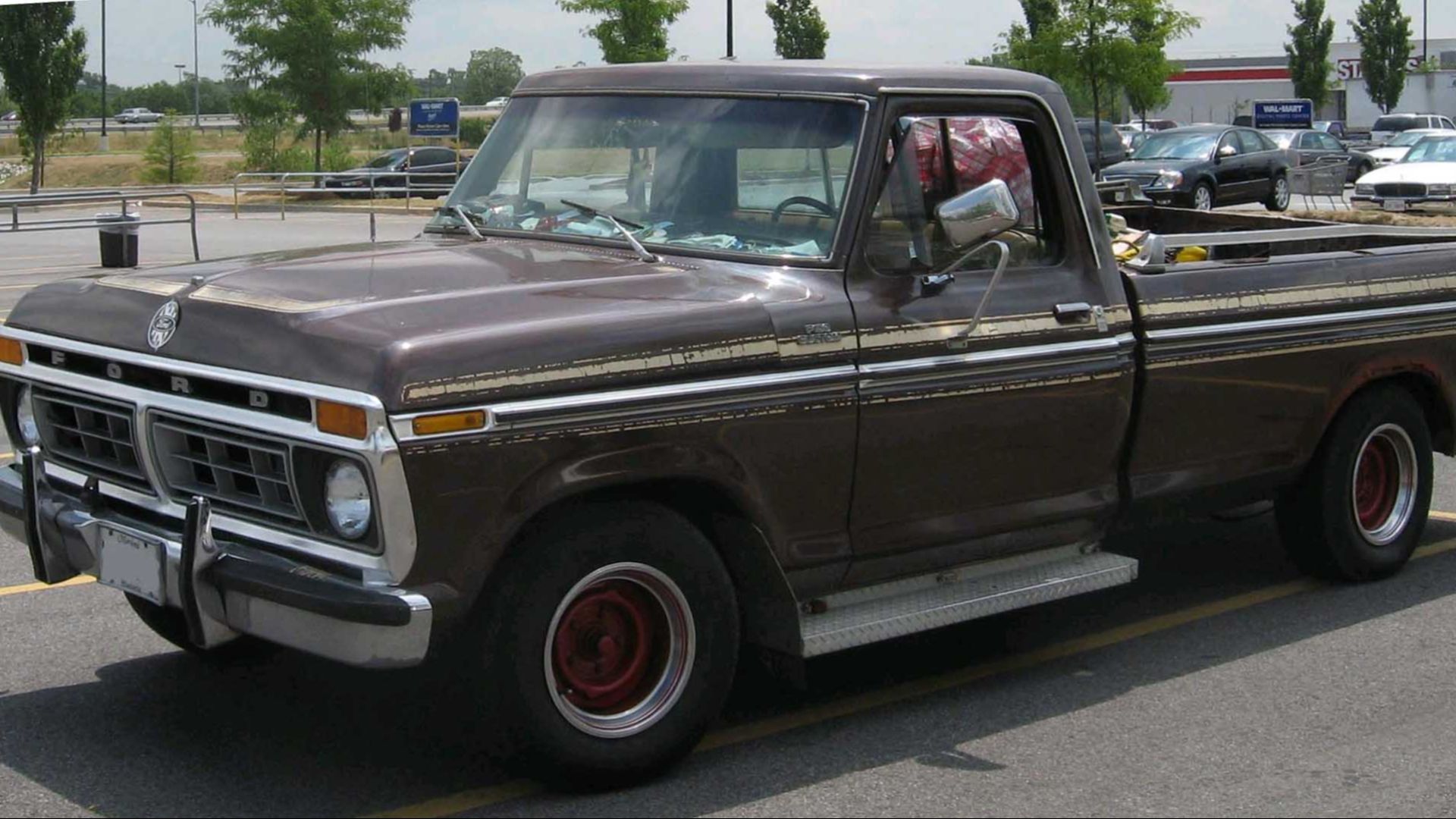 File:73-77 Ford F-150 Explorer.jpg