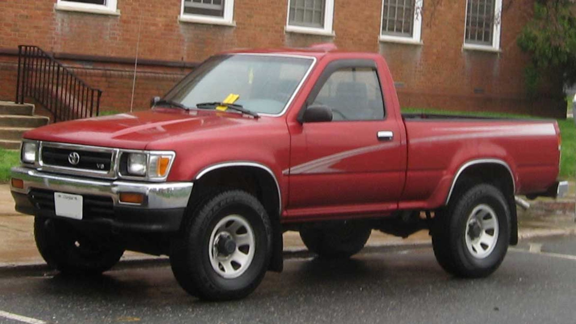 File:1995-1997 Toyota Tacoma reg.jpg