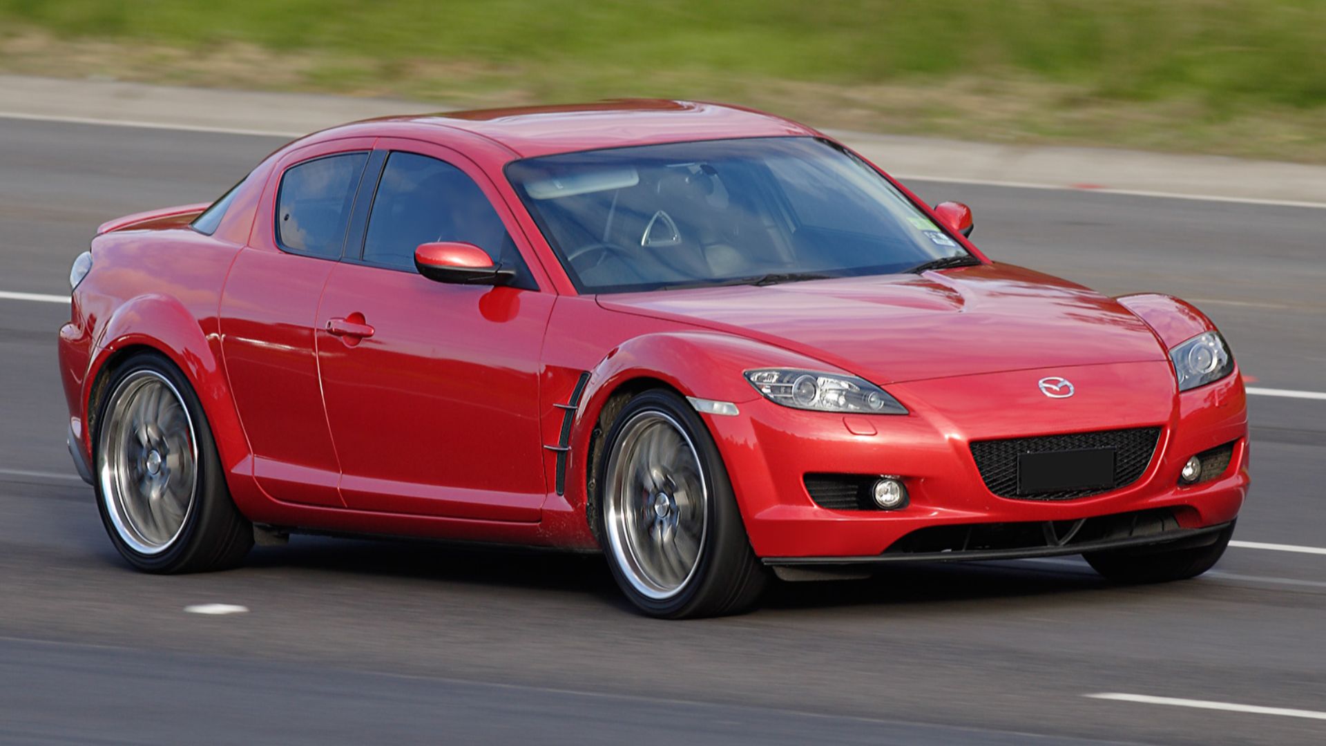 File:Mazda RX-8 on freeway.jpg