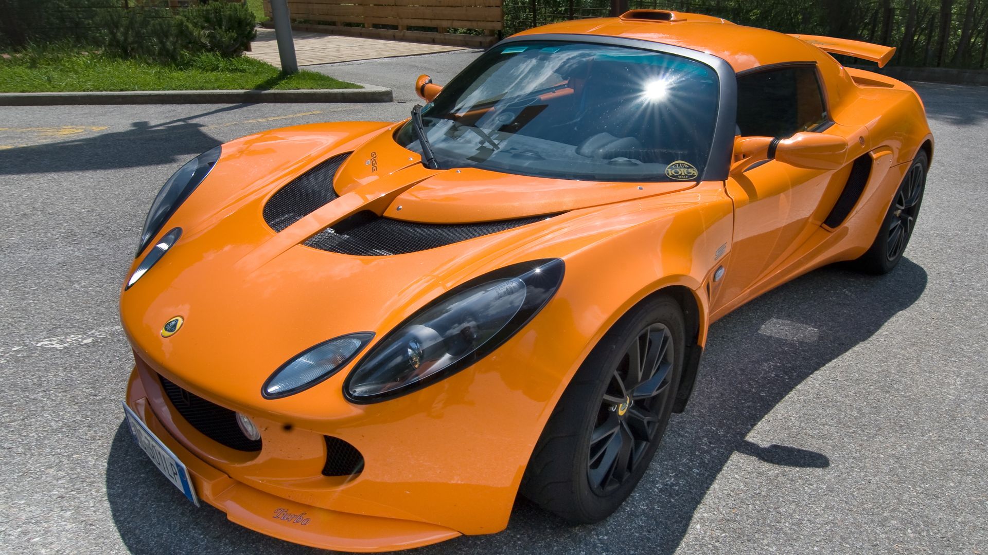 File:Lotus Exige S orange.jpg