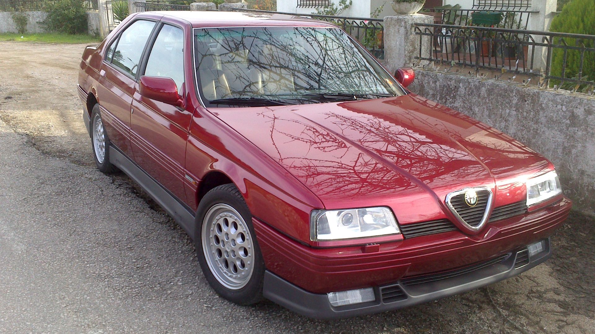 File:Alfa 164 Q4.jpg