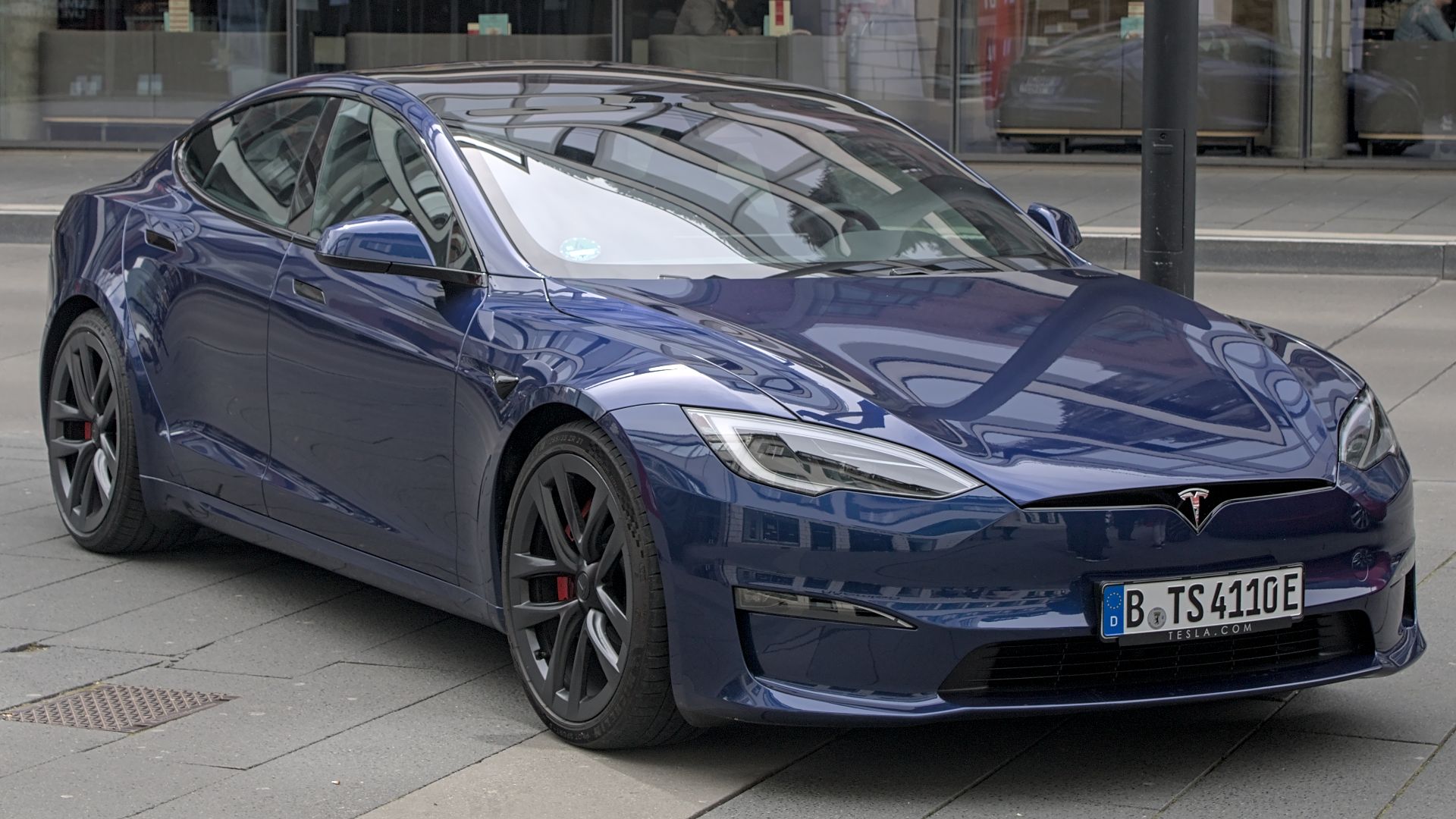 File:Tesla Model S Plaid Autofrühling Ulm IMG 9278.jpg