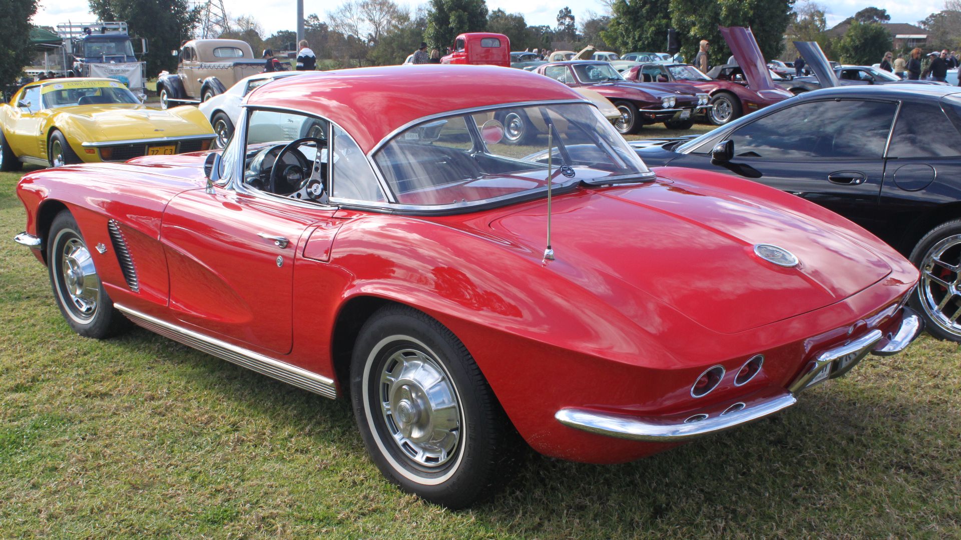 File:1962 Chevrolet Corvette C1 (19952006319).jpg