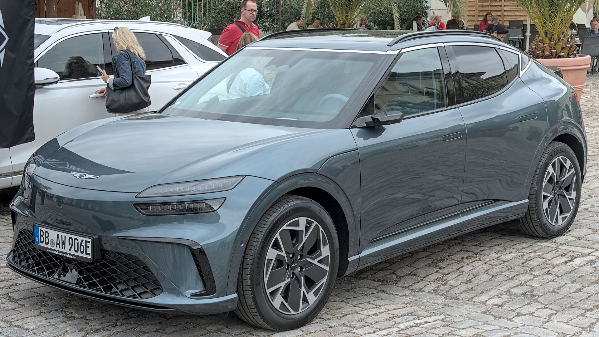 File:2025 Genesis GV60 Automesse Ludwigsburg 2025 DSC 2528.jpg