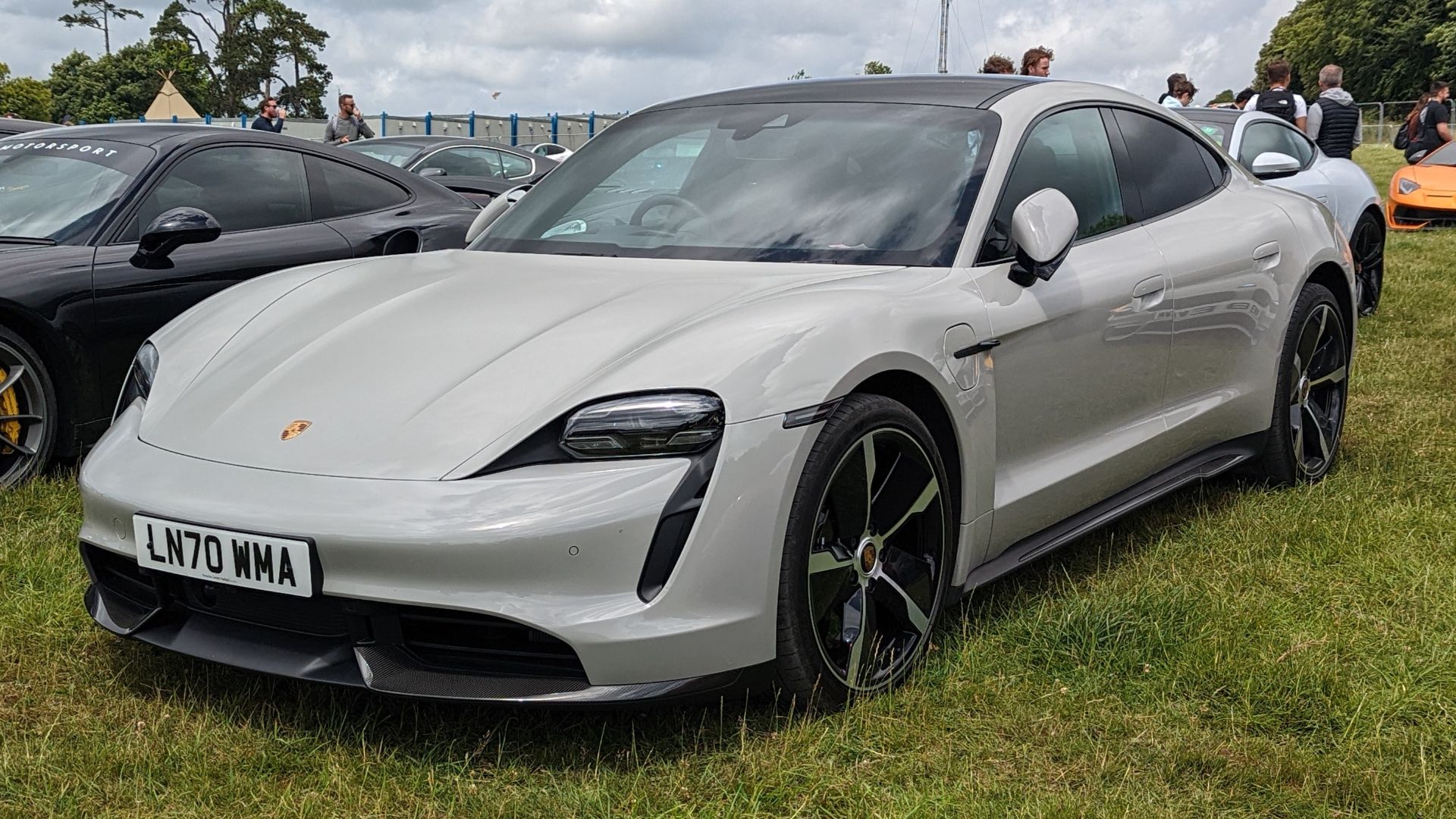 File:2020 Porsche Taycan Turbo S (21742).jpg