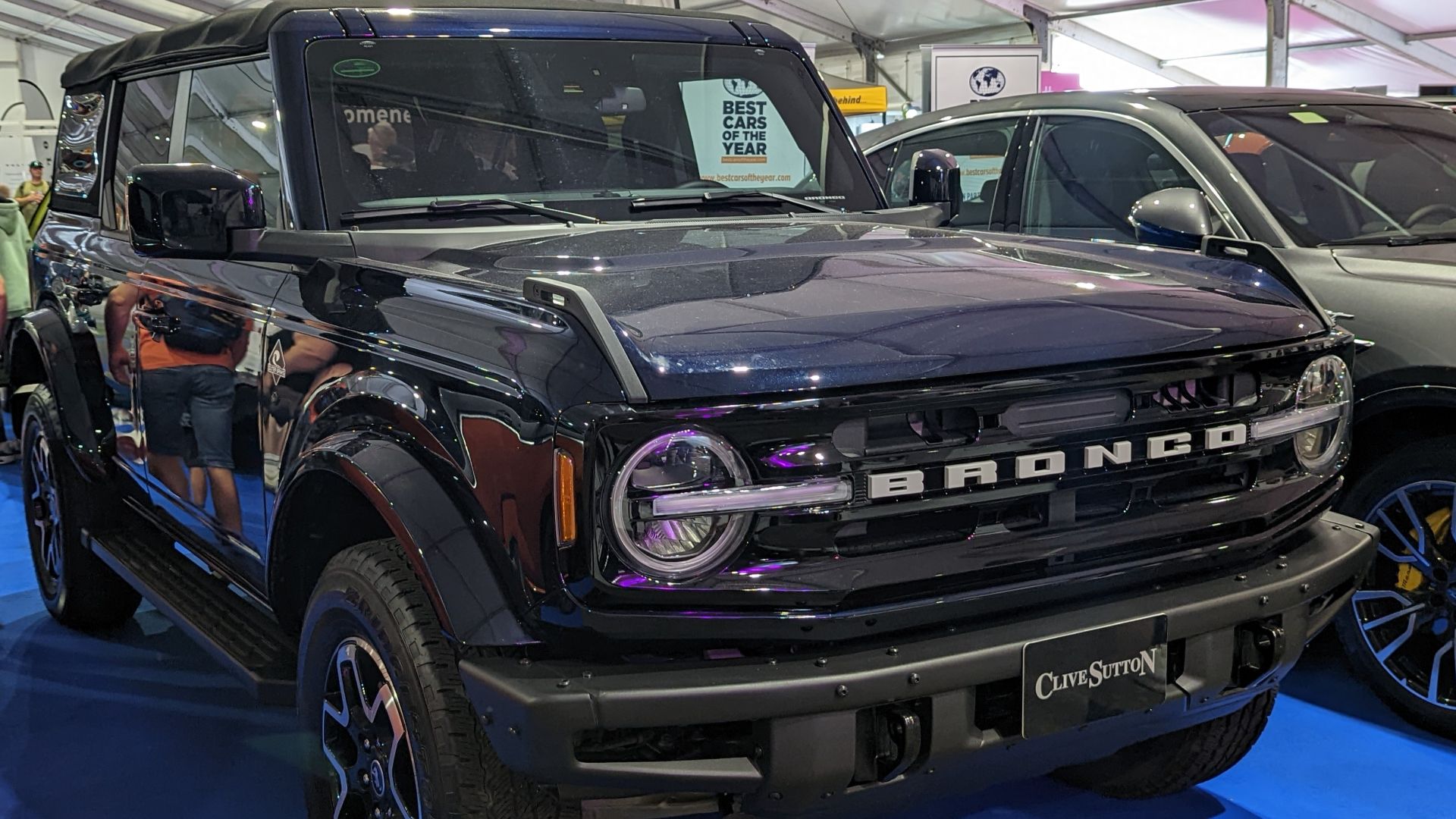 File:2022 Ford Bronco.jpg
