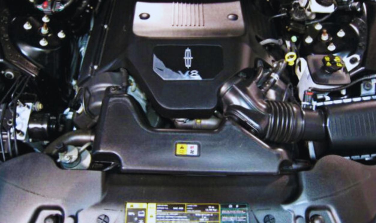 Lincoln V8