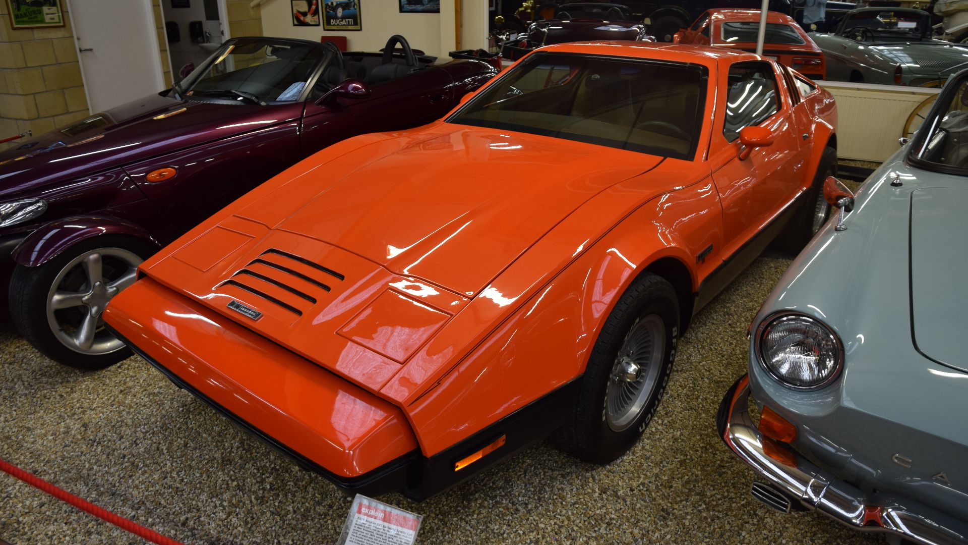 File:1975 Bricklin SV1 Gullwing (35120747352).jpg