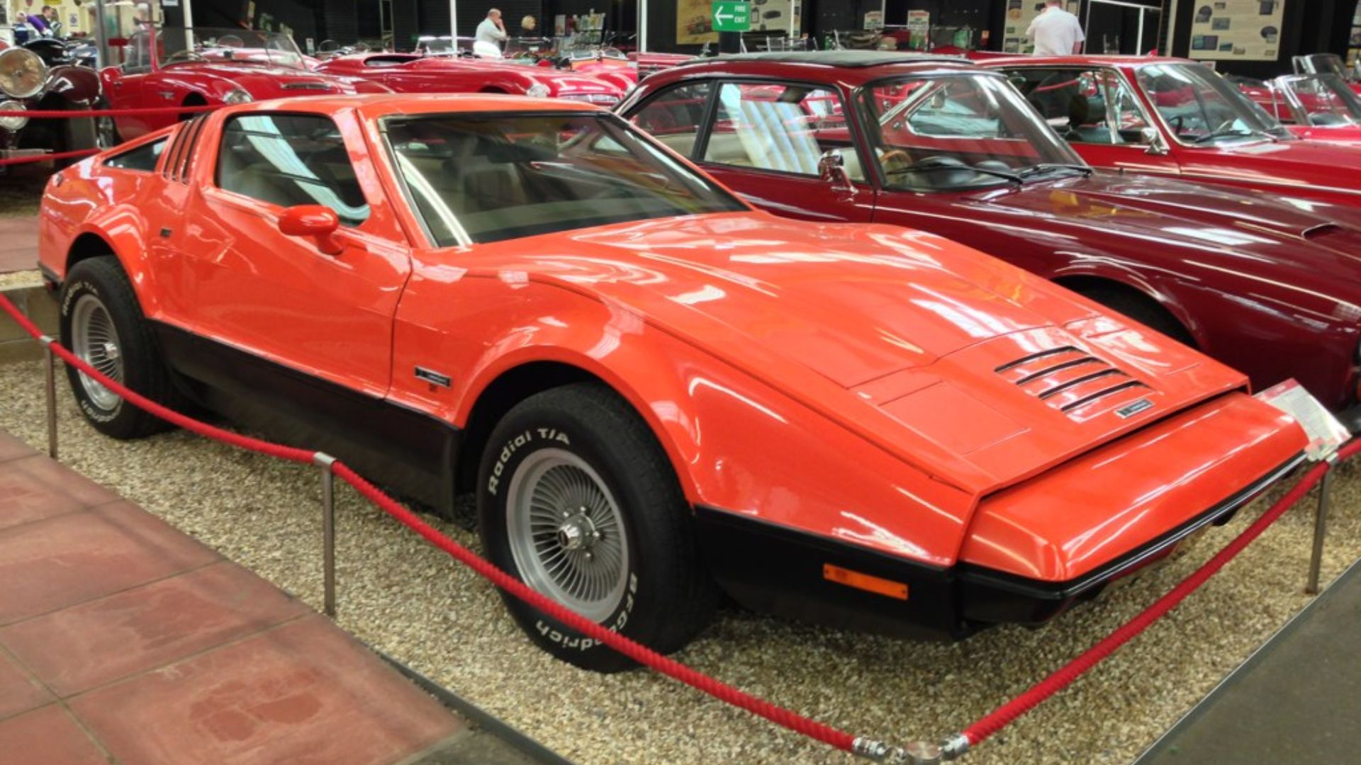File:1975 Bricklin SV1 Gullwing Sports Car - Haynes International Motor Museum - Sparkford, Yeovil, Somerset (11694072113).jpg
