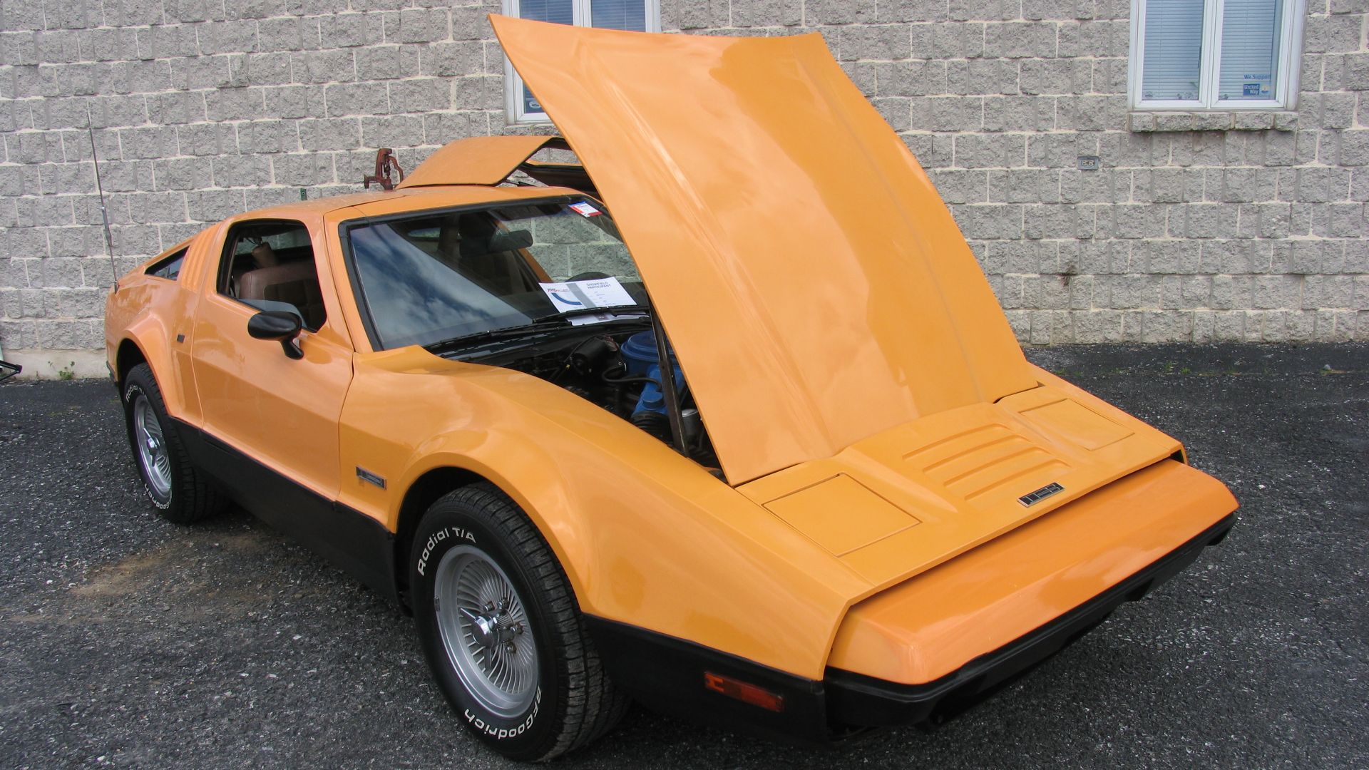File:Bricklin SV1 (14208539354).jpg