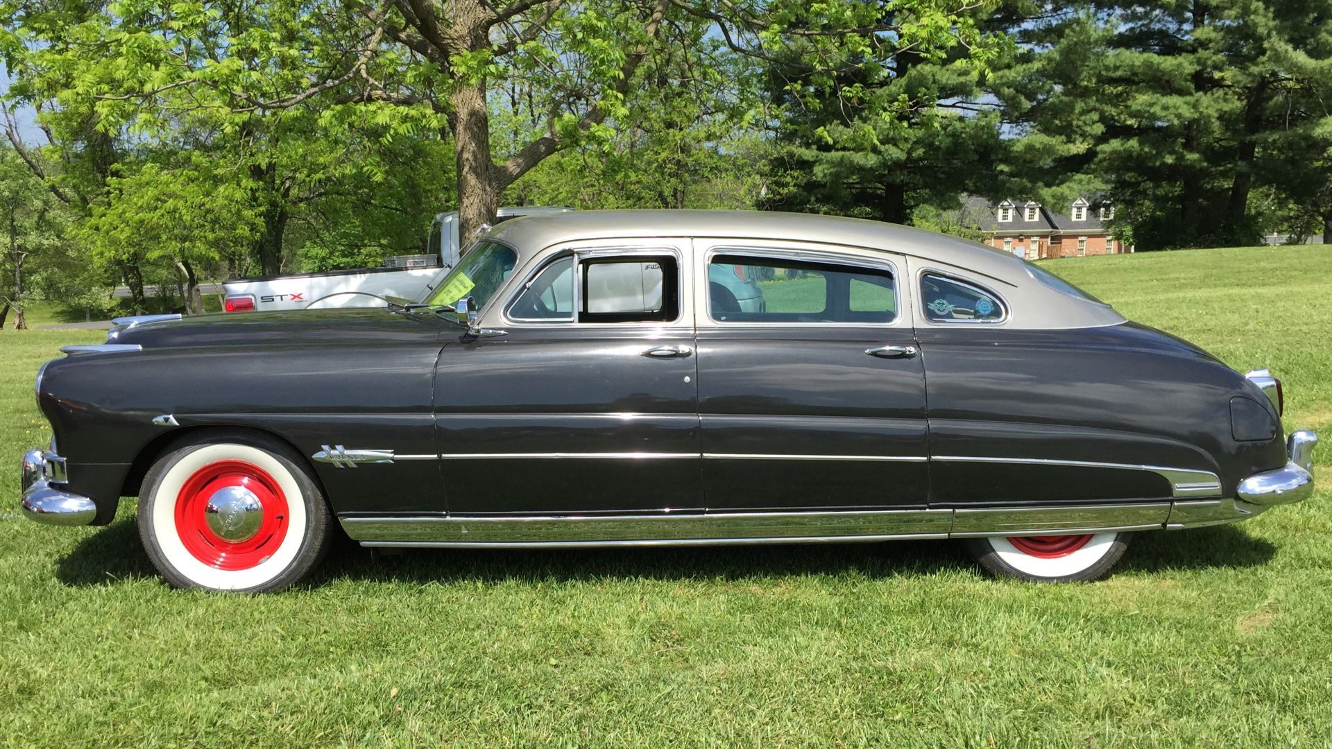 File:1951 Hudson Hornet sedan at 2015 Shenandoah AACA meet 4of7.jpg