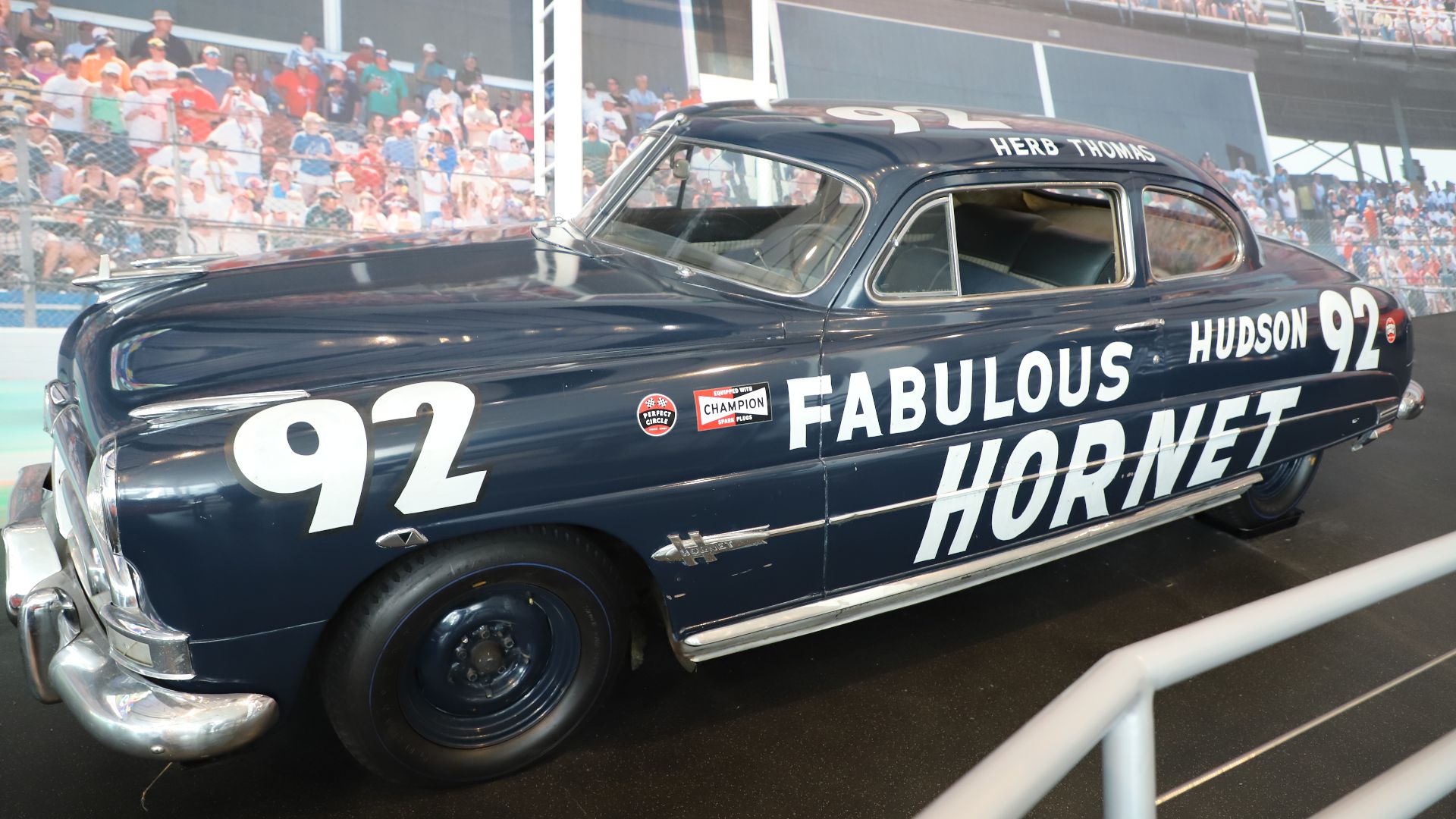 File:NASCAR Hall of Fame (51417360812).jpg