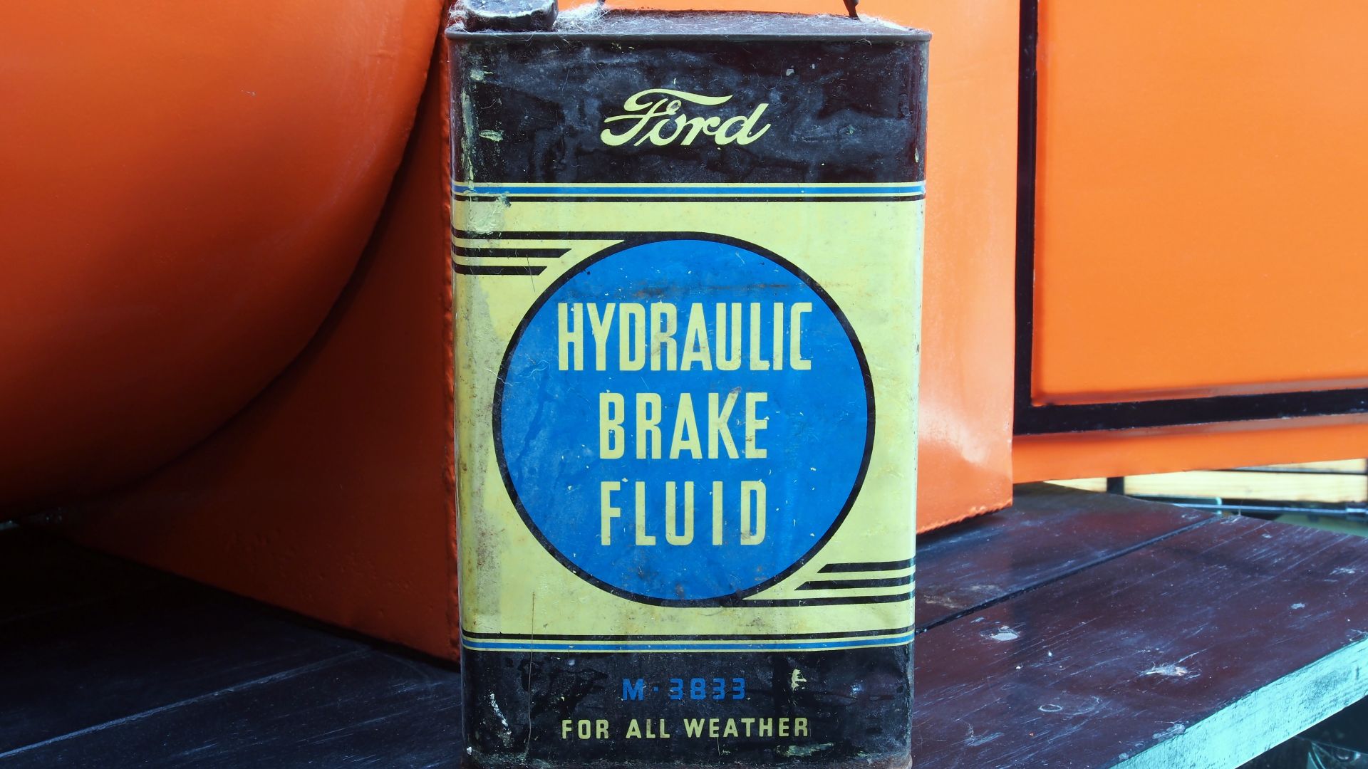File:Ford Hydraulic Brake Fluid M 3833 for all wather pic1.JPG