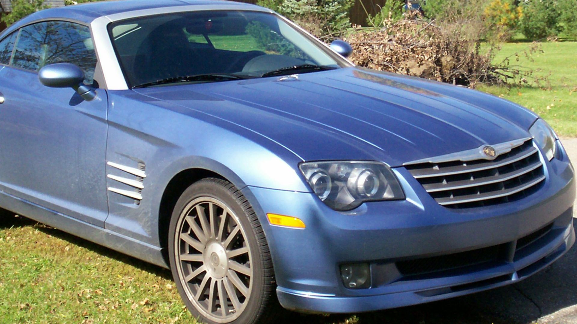 File:2005 Chrysler Crossfire SRT6 AeroBlue-right.jpg