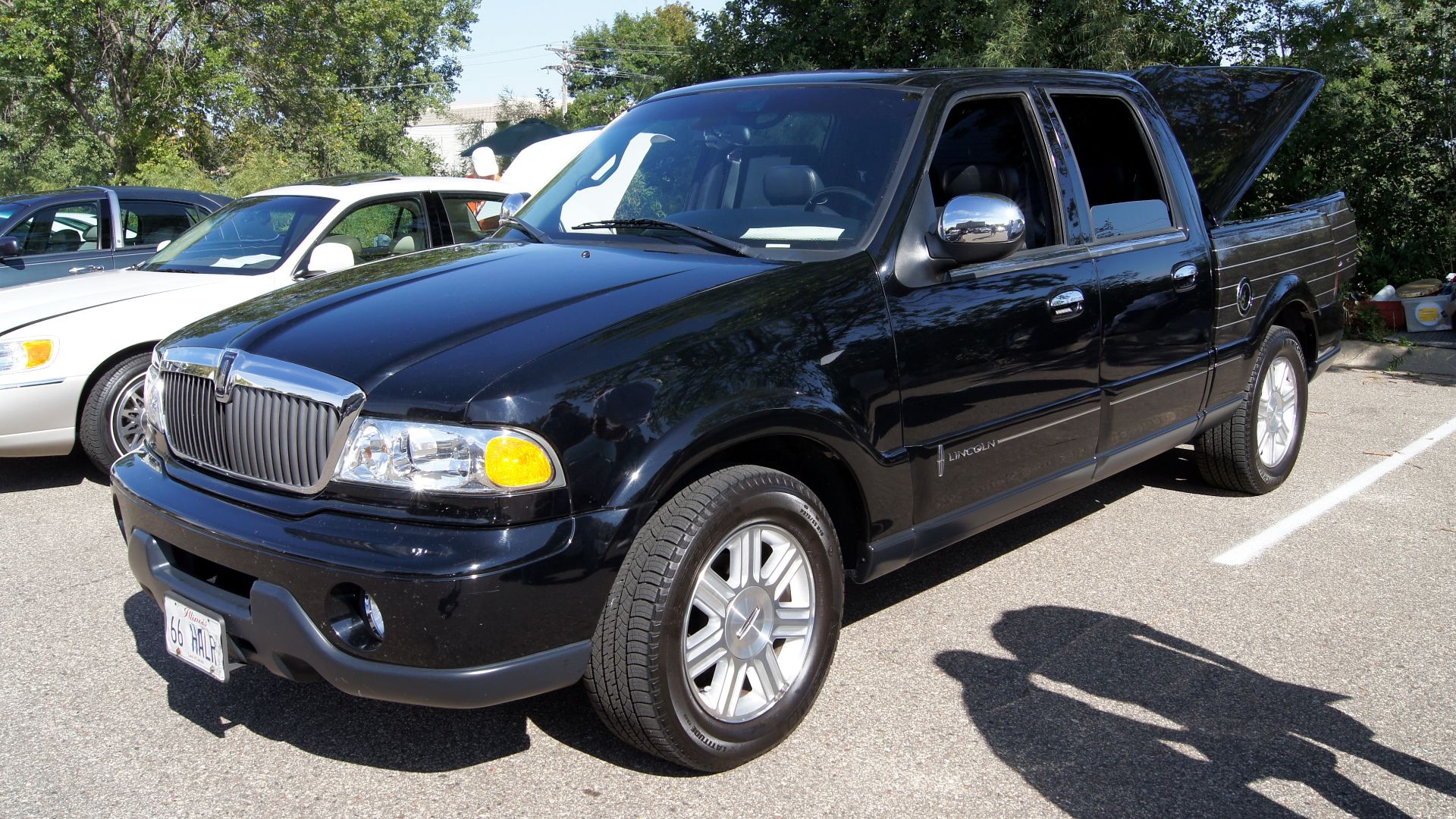 File:2002 Lincoln Blackwood Pick-Up (7811317090).jpg