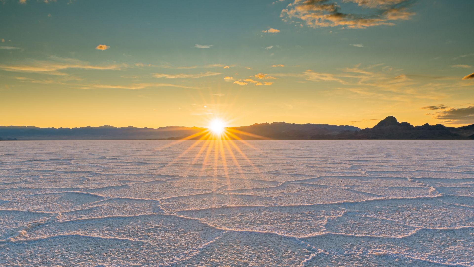 File:Sunset at Salt Flats.jpg