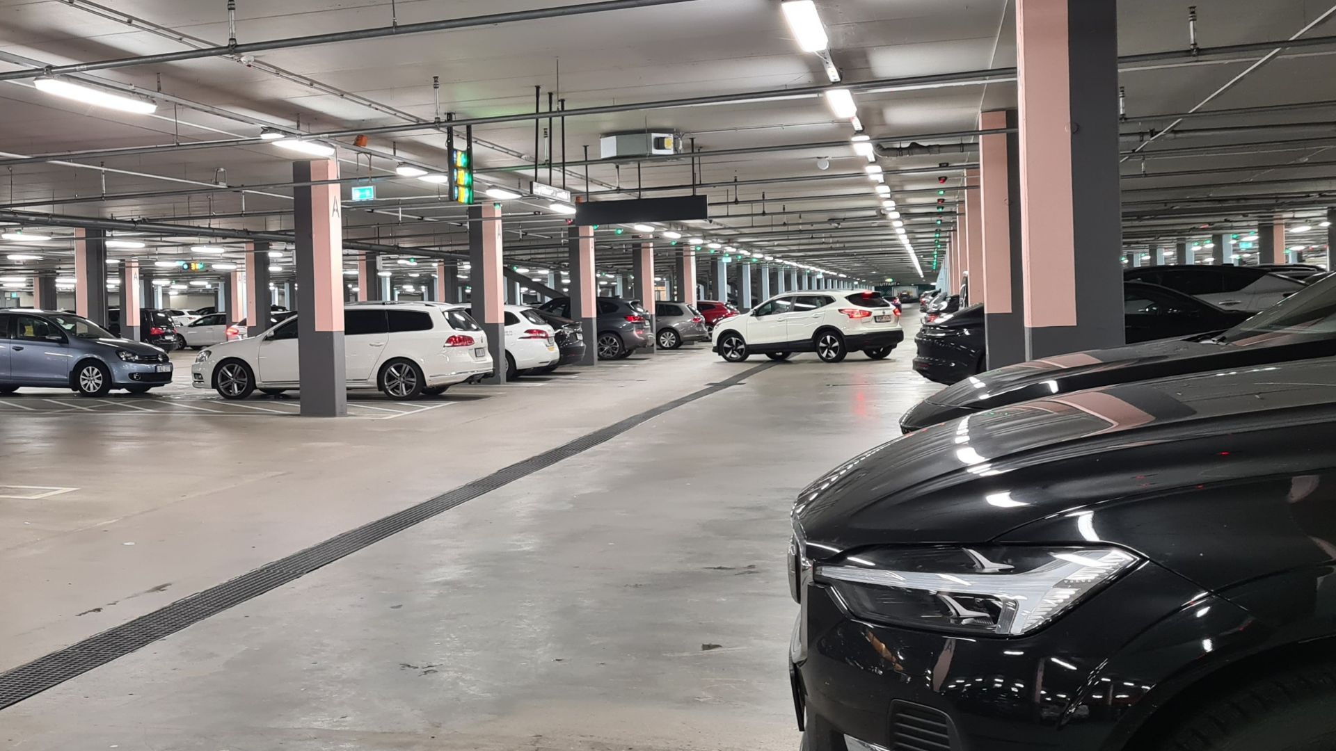 File:Parking Garage.jpg