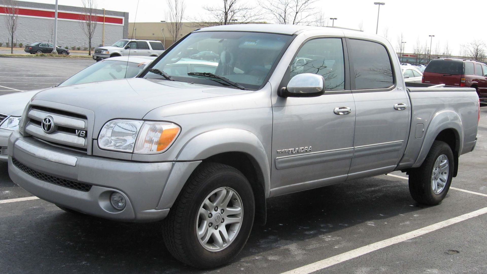File:2004-2006 Toyota Tundra DoubleCab.jpg