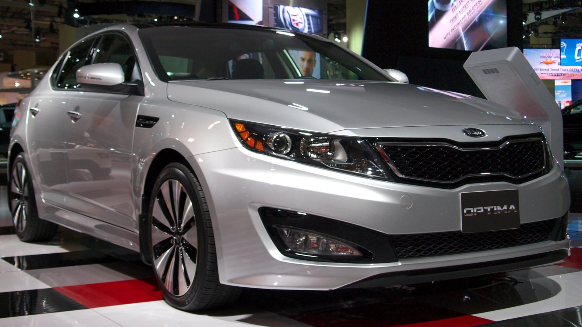 File:2011 KIA Optima (5490523239).jpg