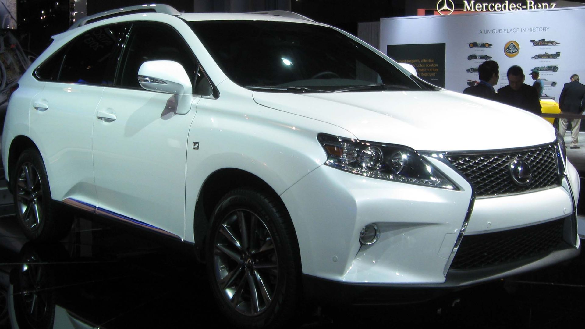 File:2013 Lexus RX350 F Sport -- 2012 NYIAS.JPG
