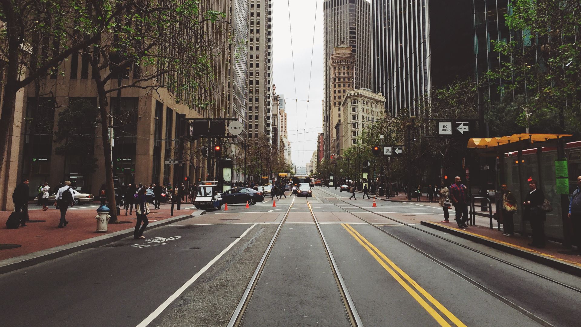 File:Street View urban street (Unsplash).jpg
