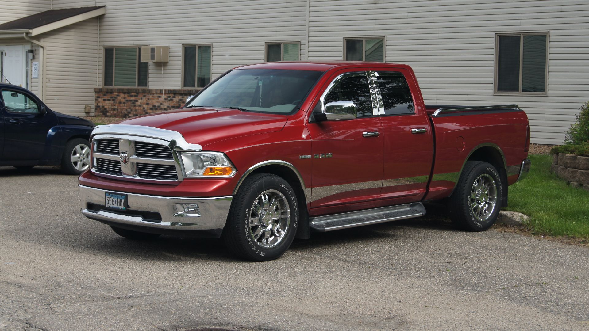 File:2010 Dodge Ram PIck-Up (18544408825).jpg