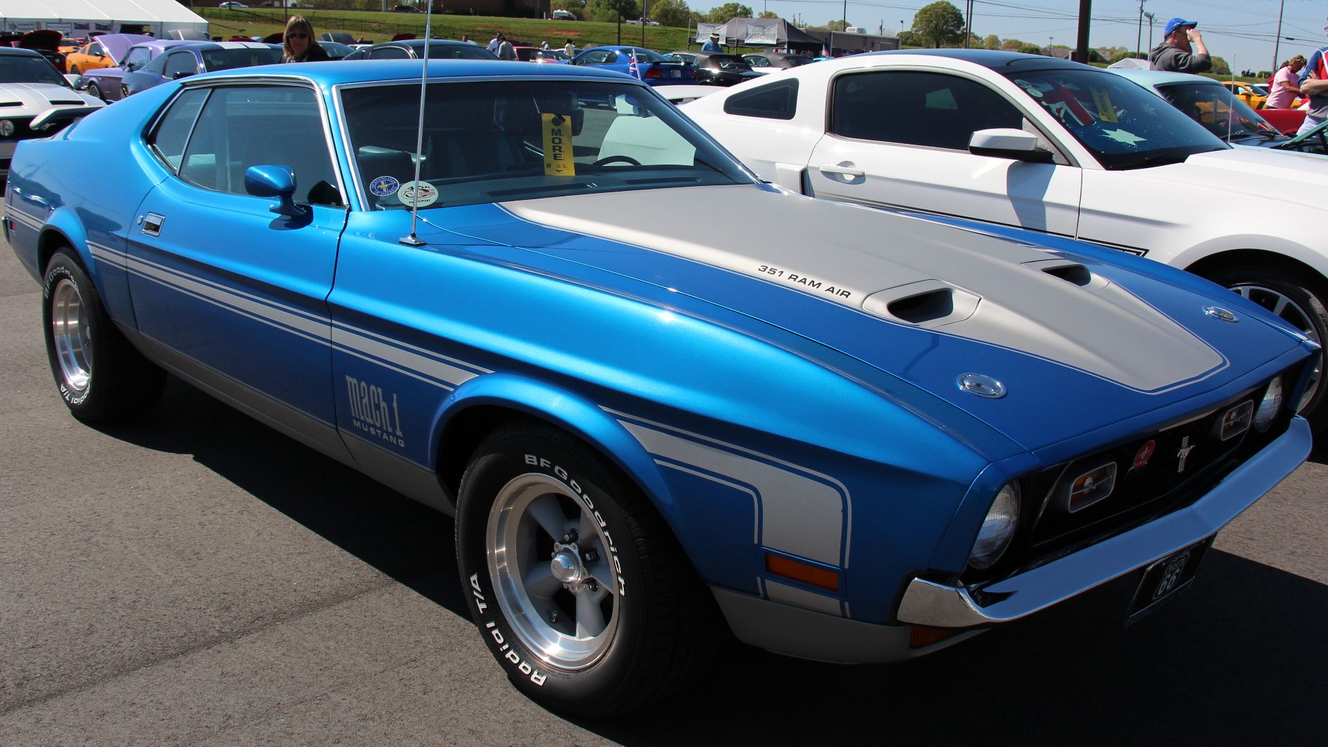 File:1971 Ford Mustang Mach 1 351 (14376359894).jpg