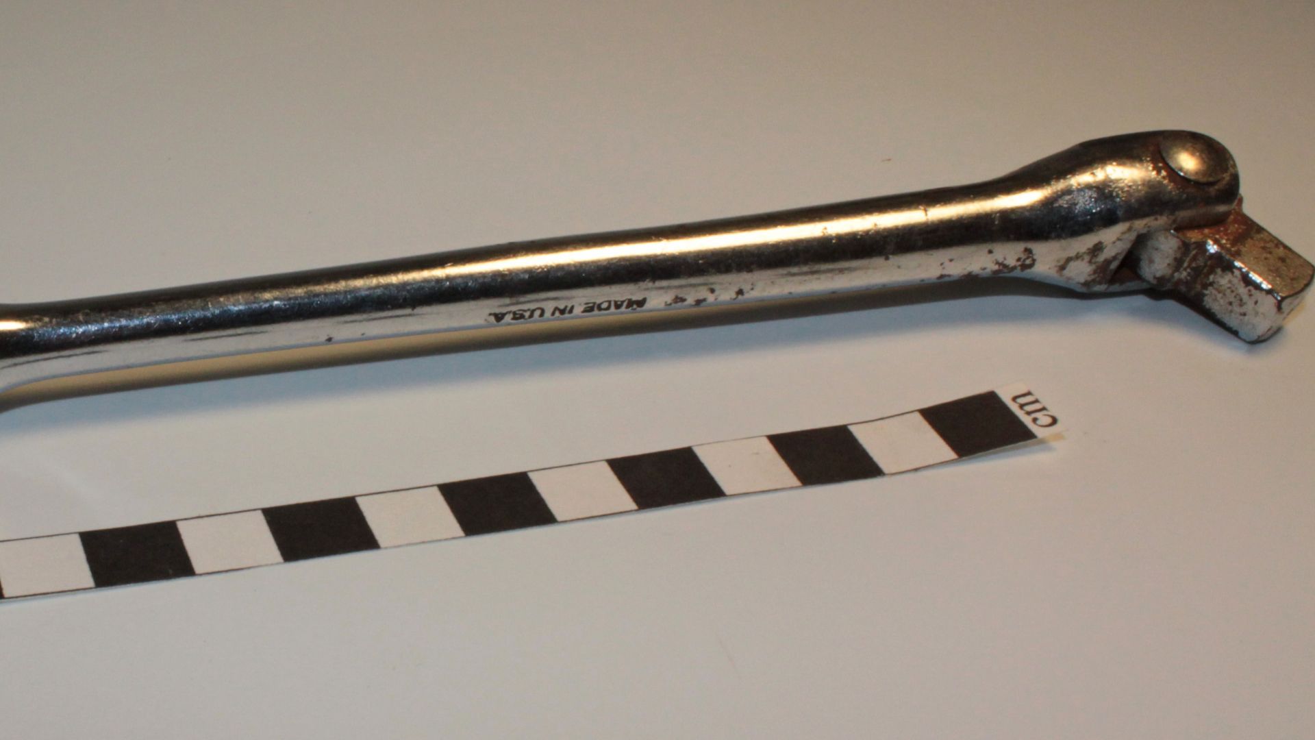 File:Breaker bar.jpg