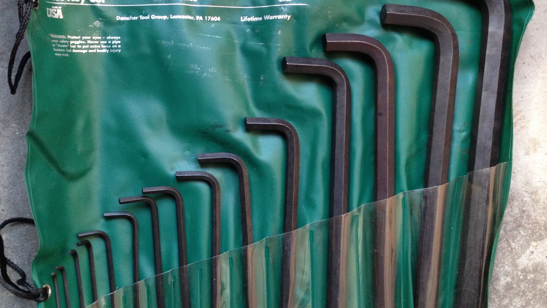 File:Allen long arm hex key set.jpg