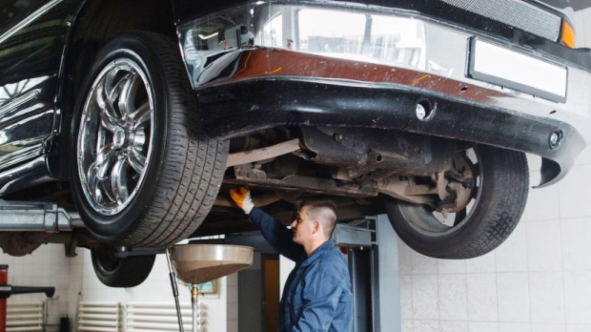 File:SIGAUS ExtracciónAceiteUsado.jpg