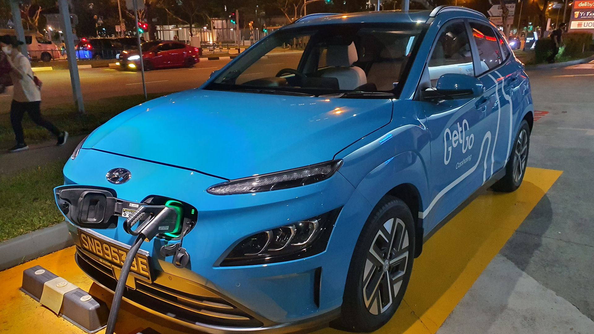 File:GetGo Hyundai Kona Electric Car Charging.jpg