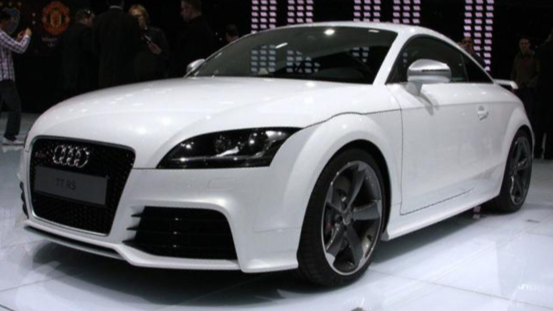 File:Audi TT-RS.jpg