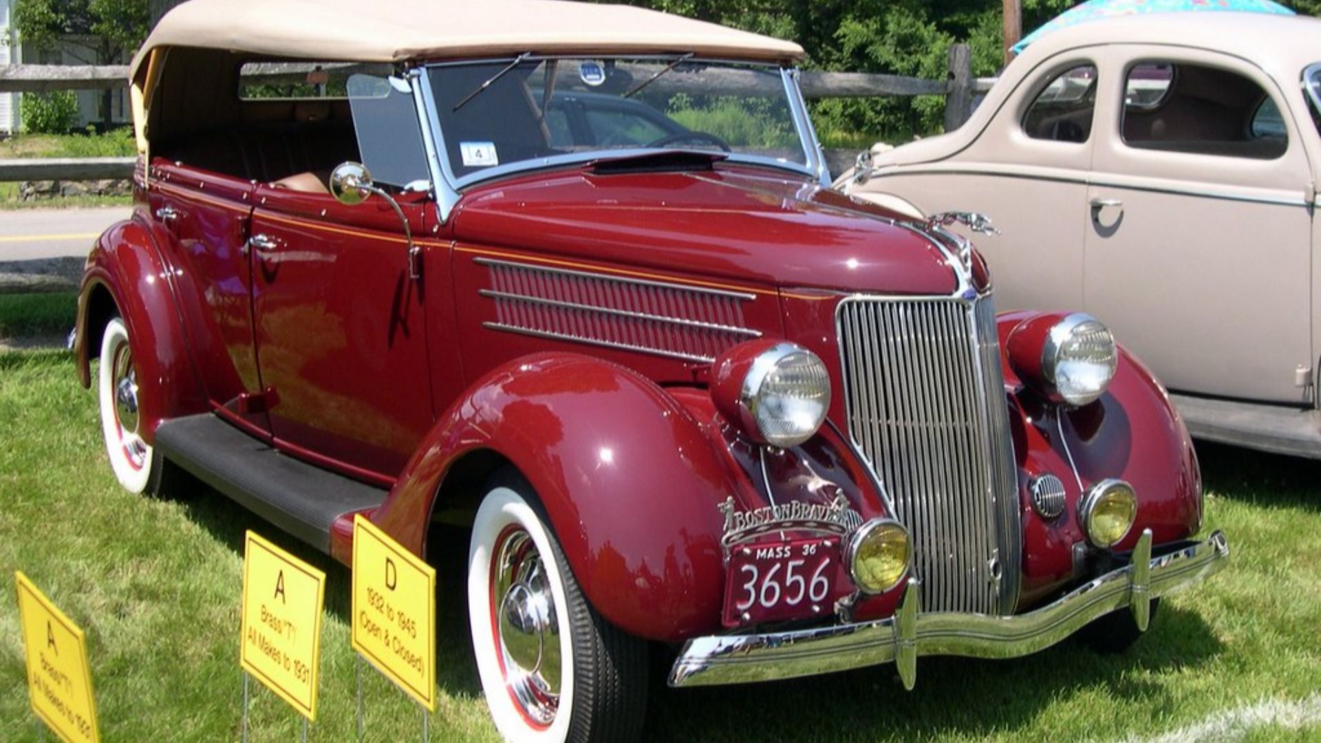 File:1936 Ford Phaeton.jpg