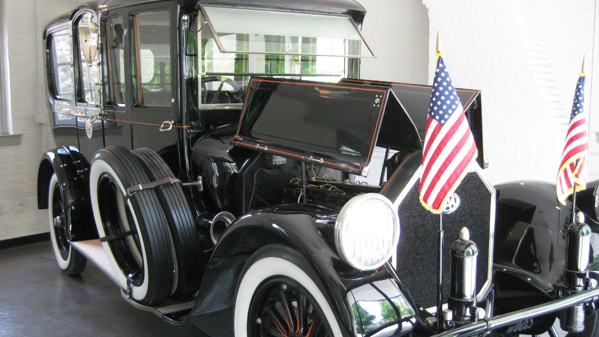 File:Pierce-Arrow Model 51 (6289999971).jpg