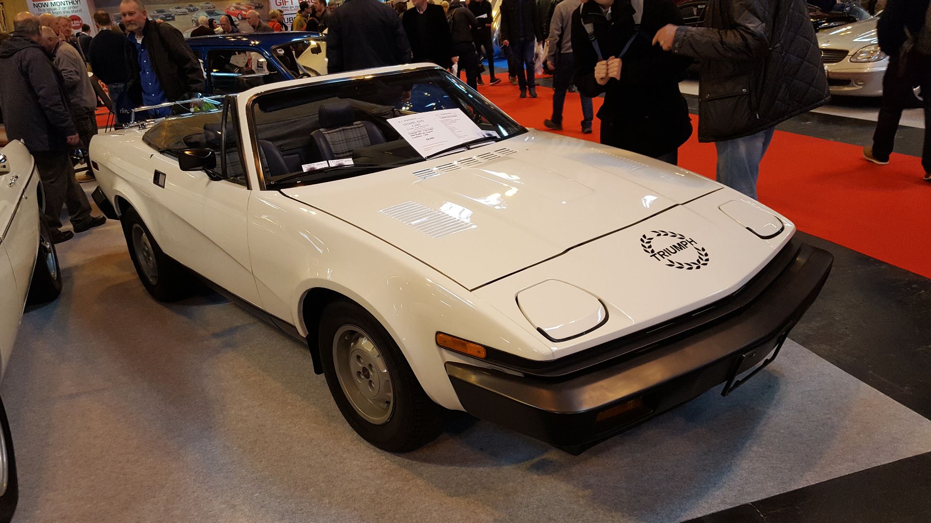 File:1975-1981 Triumph TR7 (31561225030).jpg