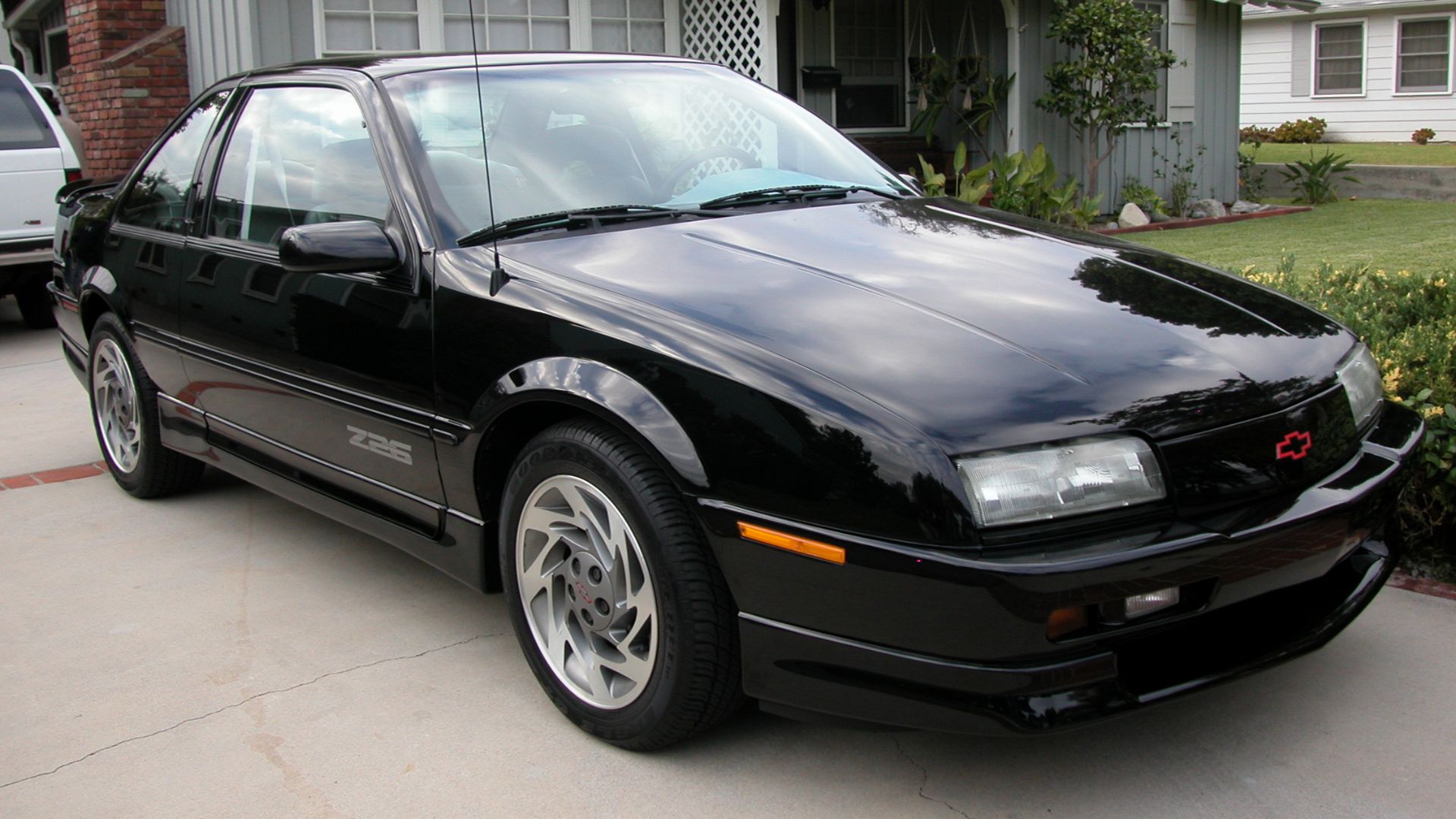 File:1996ChevroletBeretta-front (cropped).jpg