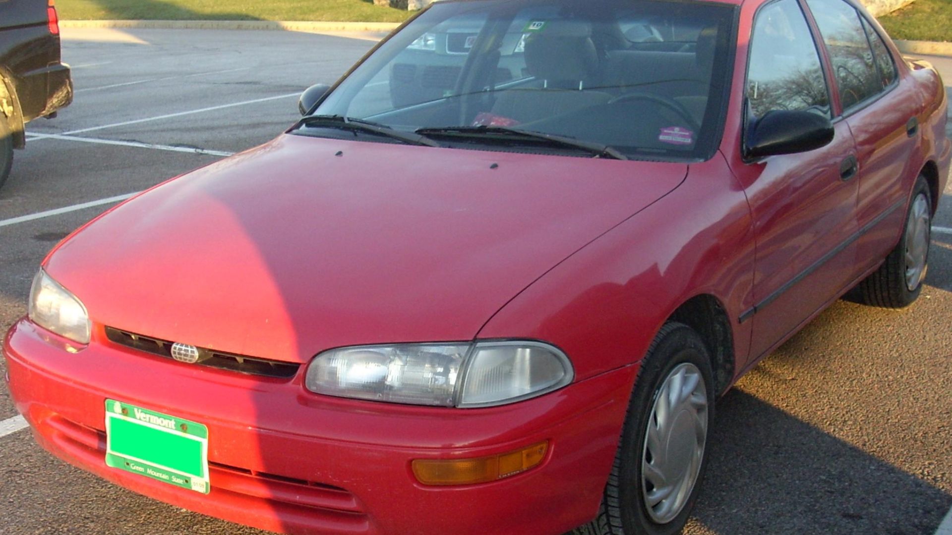File:'95-'97 Geo Prizm.jpg