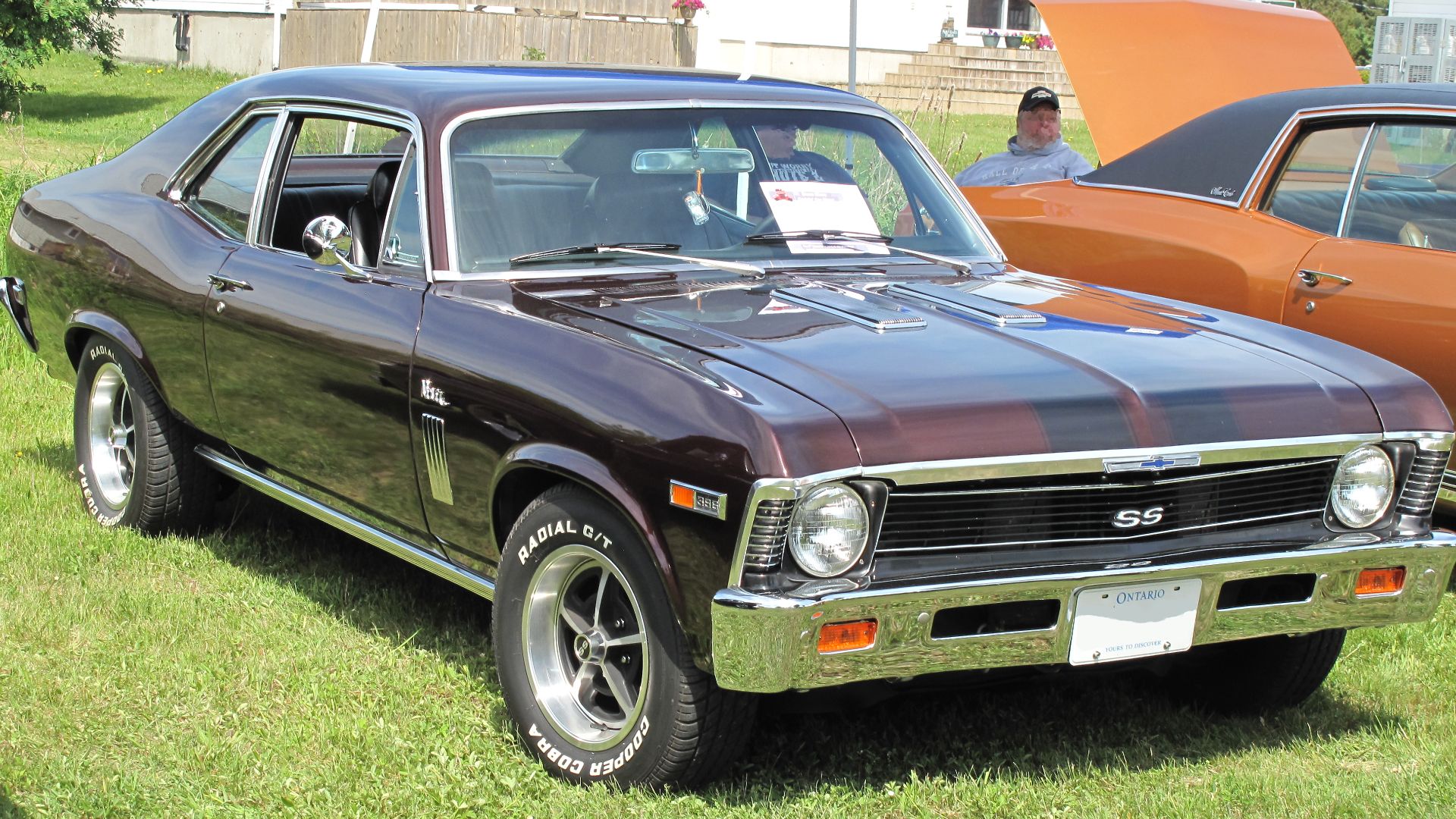 File:1969 Chevrolet Nova SS 396 in Burnished Brown Poly, Front Right, 06-11-2022.jpg